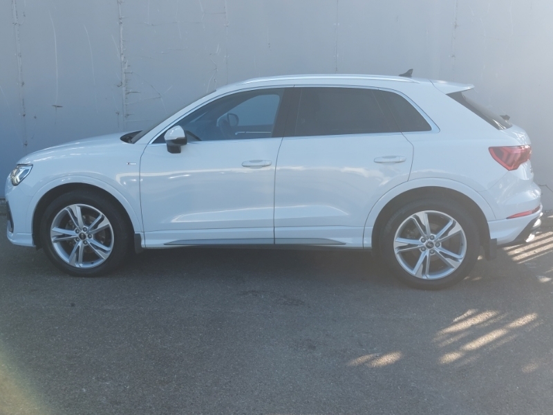 Audi Q3 35 Tdi S Line S Tronic LL21KZC White #4