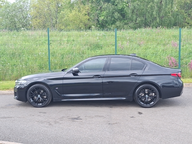 BMW 5 Series 520D Xdrive Mht M Sport Step KN22EDJ Black #4