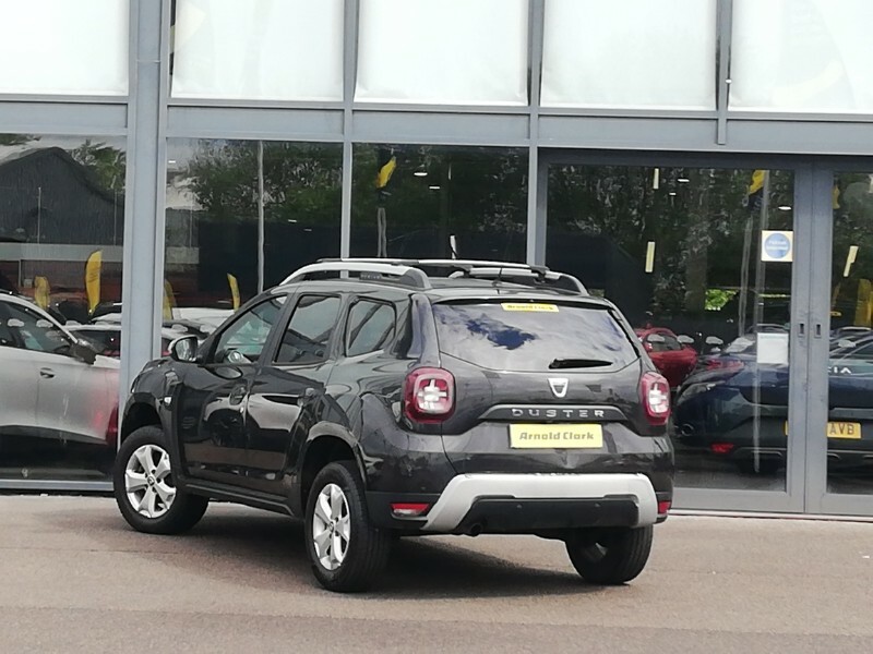 Dacia Duster 1.6 Sce Comfort Black