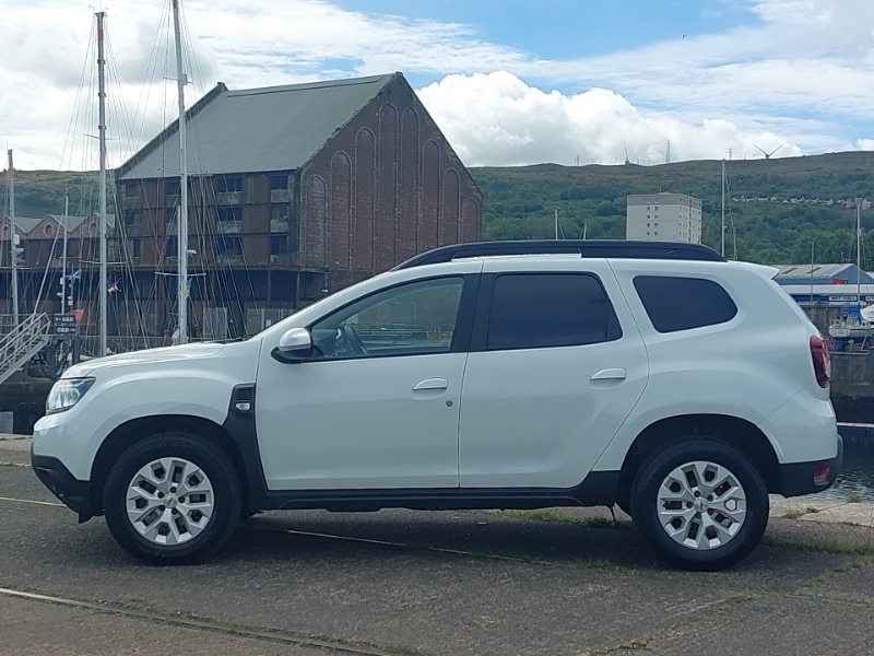 Dacia Duster 1.5 Blue Dci Essential 4X4 SG23WBM White #4