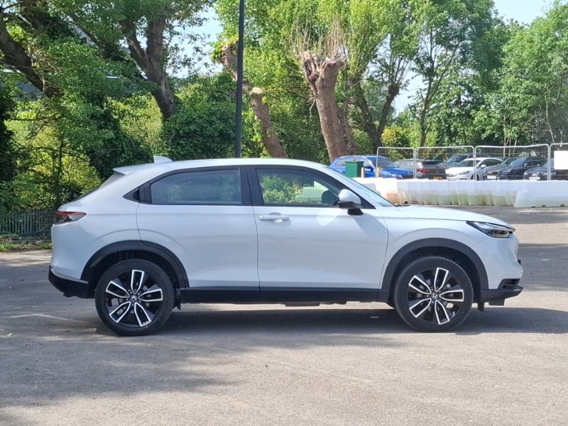 Honda Hr-V 1.5 Ehev Elegance Cvt NA23CPX White #4
