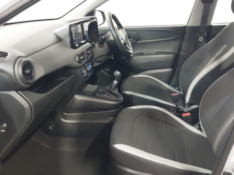 Hyundai I10 1.0 63 Advance Nav ET25URV Grey #5
