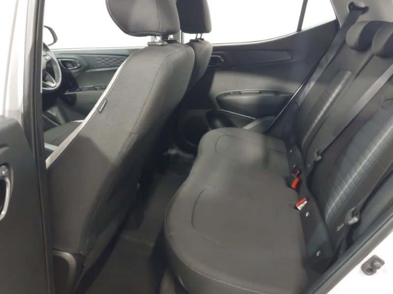 Hyundai I10 1.0 63 Advance Nav ET25URV Grey #6