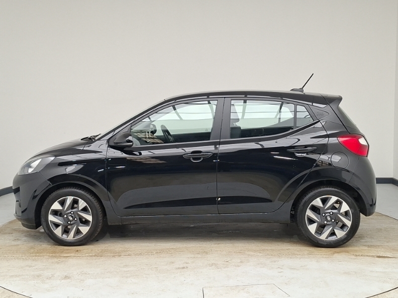 Hyundai I10 1.0 63 Advance Nav EN25MBO Black #4