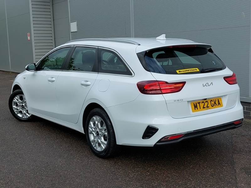 Kia Ceed 1.0T Gdi Isg 2 White #2