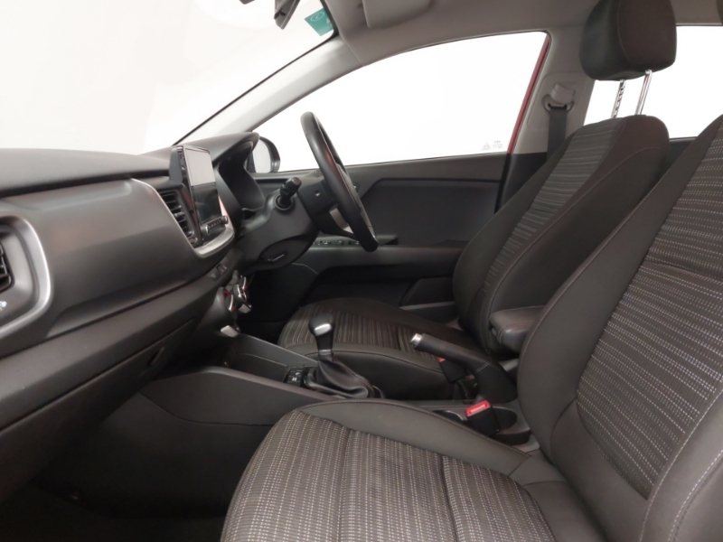Kia Stonic 1.0T Gdi 99 2 Dct AO23CHJ Red #5