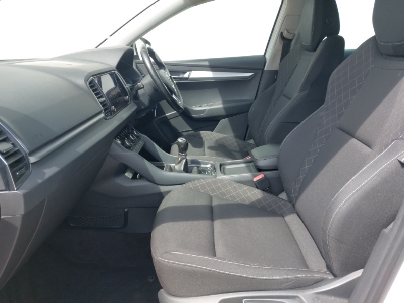 Skoda Karoq 1.5 Tsi Se MC19WZD White #5