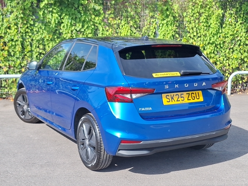 Skoda Fabia 1.0 Tsi 116 Design Edition Dsg SK25ZGU Blue #2