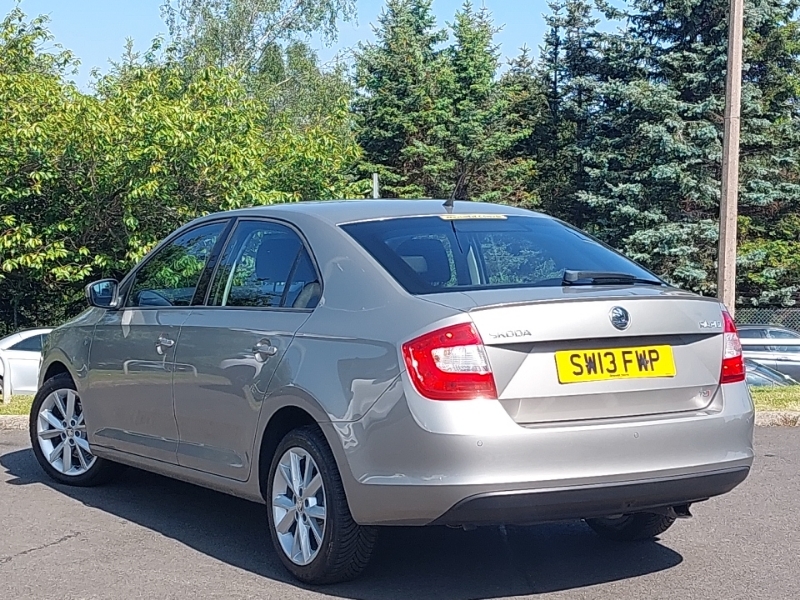 Skoda Rapid 1.4 Tsi Se Dsg Beige #2