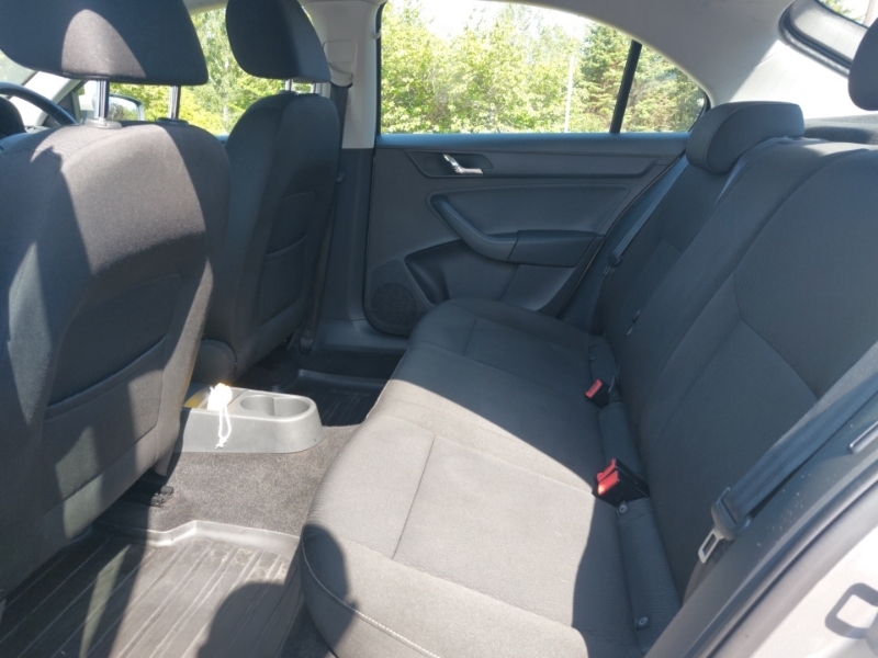 Skoda Rapid 1.4 Tsi Se Dsg Beige #6