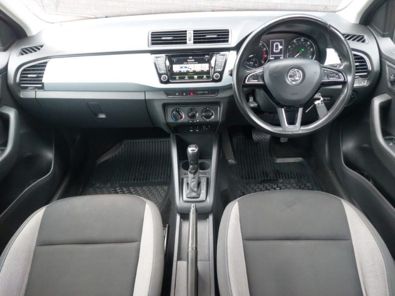 Skoda Fabia 1.2 Tsi Se Dsg SJ17BGF Red #3
