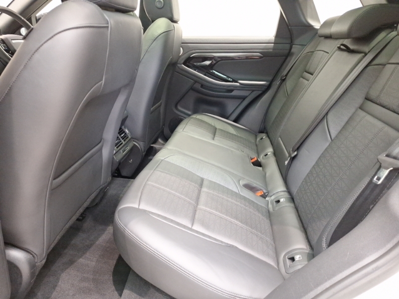 Land Rover Range Rover Evoque 1.5 P300e R-dynamic Hse BK72VUD White #6