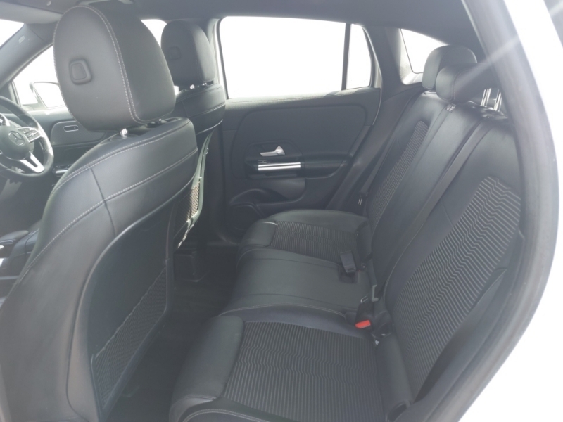 Mercedes-Benz GLA Class Gla 200 Sport LO70XUM White #6