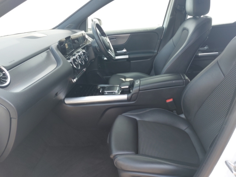 Mercedes-Benz GLA Class Gla 200 Sport LO70XUM White #5