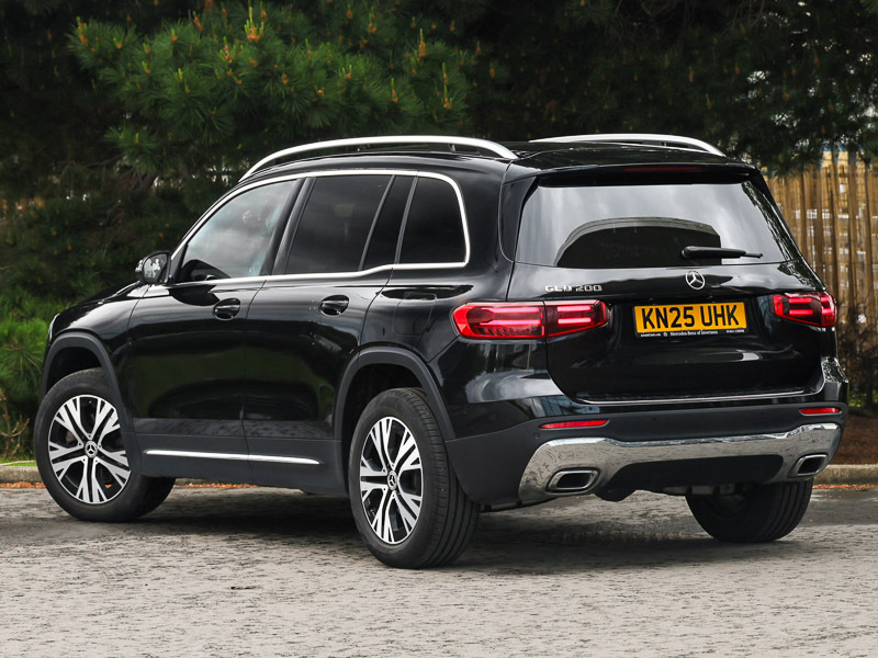 Mercedes-Benz GLB Class Glb 200 Sport Executive 7G-tronic KN25UHK Black #2