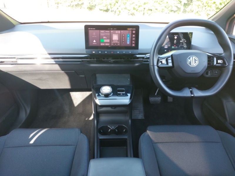 MG MG4 150Kw Se Ev Long Range 64Kwh NU23WLH White #3