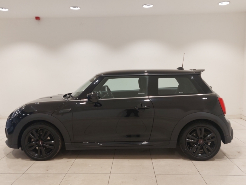 Mini Hatch 1.5 Cooper Sport Comfortnav Pack LX71JBY Black #4