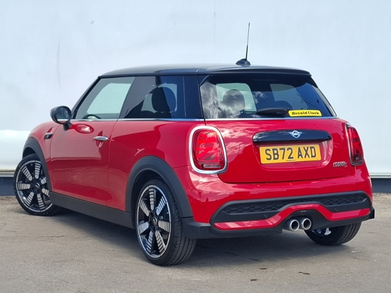 Mini Hatch 2.0 Cooper S Exclusive SB72AXD Red #2