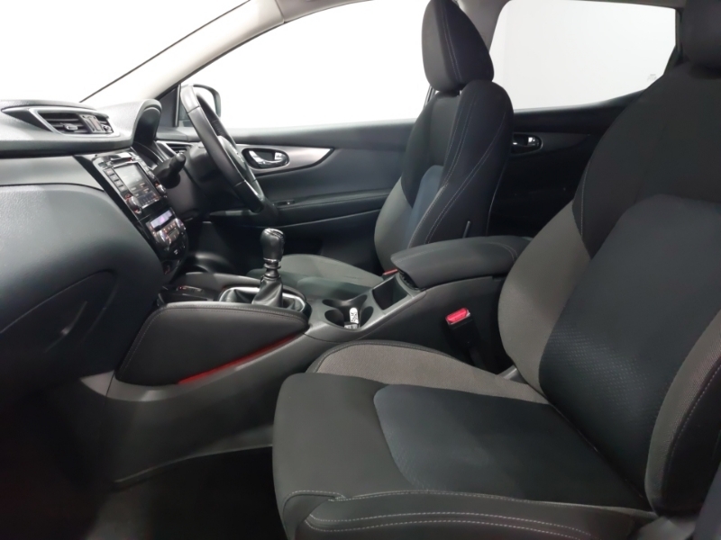 Nissan Qashqai 1.5 Dci N-connecta BL18YPN Black #5