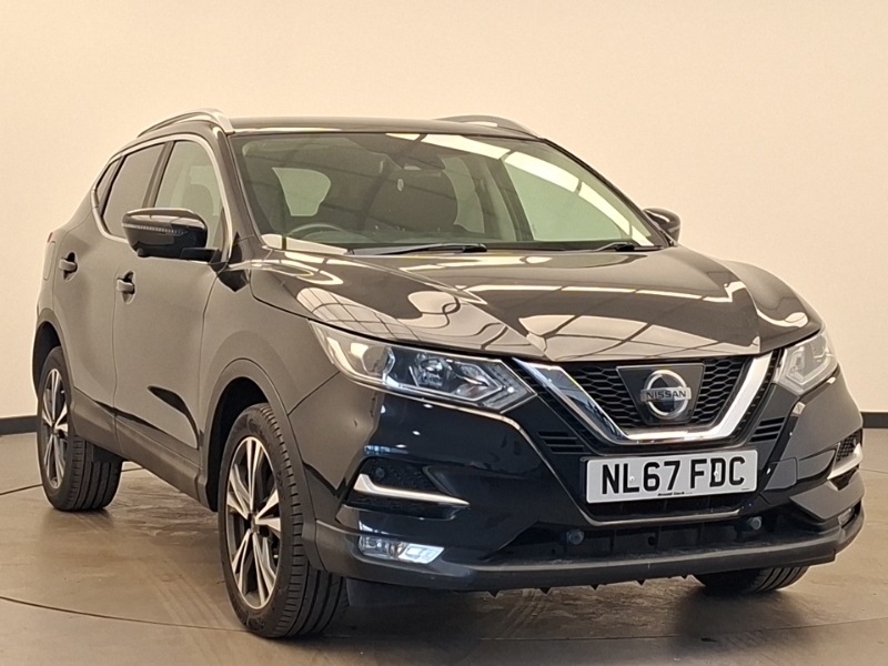 Nissan Qashqai 1.2 Dig-t N-connecta Black