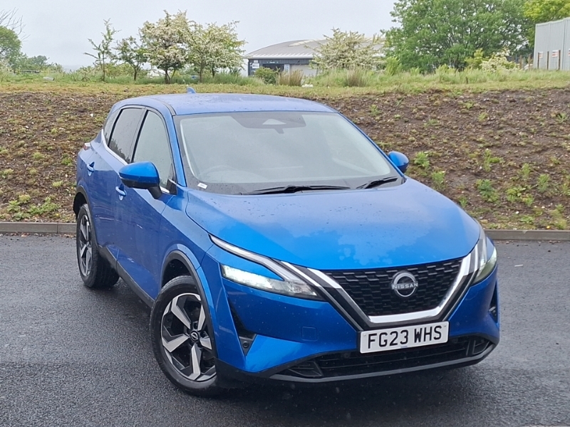 Nissan Qashqai 1.3 Dig-t Mh N-connecta Blue