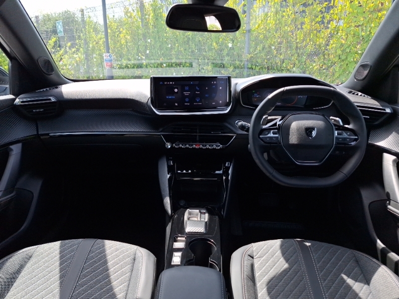 Peugeot 2008 1.2 Puretech 130 Allure Eat8 YC25AYS Grey #3