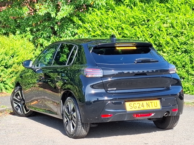 Peugeot 208 1.2 Puretech 100 Allure SG24NTU Black #2