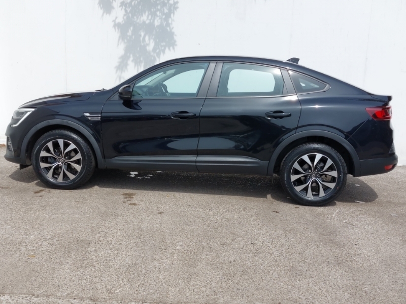 Renault Arkana 1.6 E-tech Full Hybrid 145 Evolution BL72WHT Black #4
