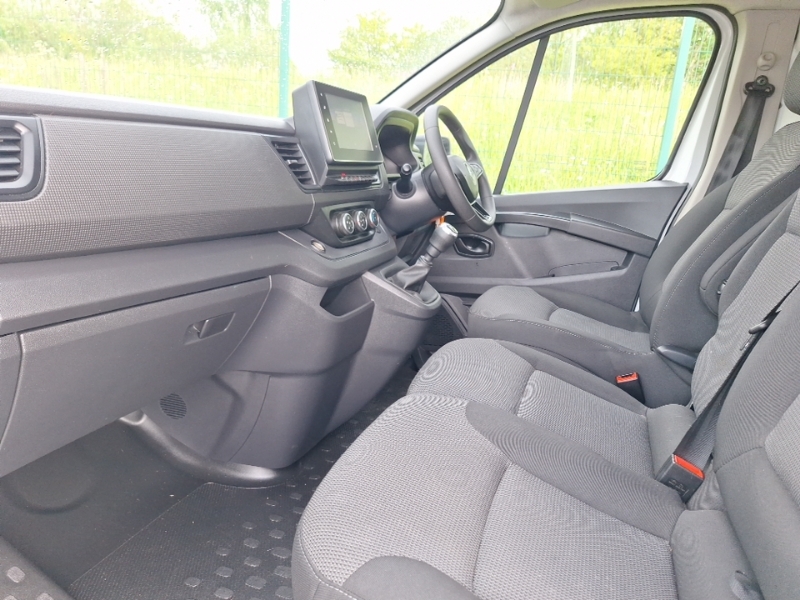 Renault Trafic Ll30 Blue Dci 130 Business Van HK23WFT White #5