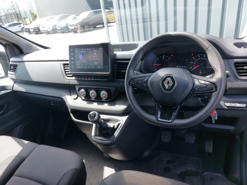 Renault Trafic Sl30 Blue Dci 130 Advance Safety Van SC24OVD White #3