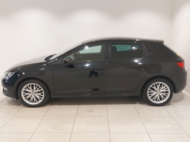 Seat Leon 1.6 Tdi Se Dynamic Technology HX18WDP Black #4