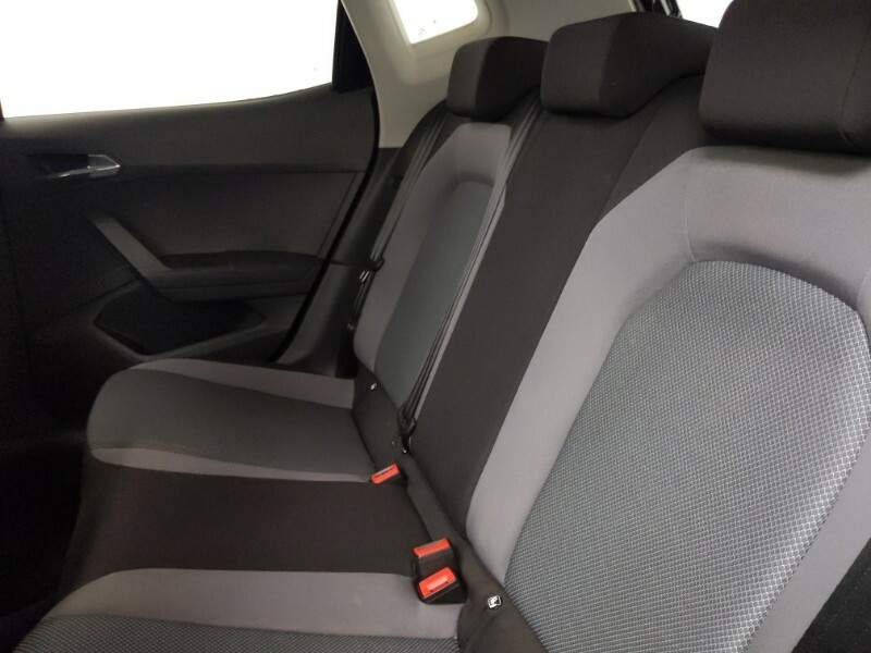Seat Arona 1.6 Tdi 115 Se Technology Lux Ez DF68RCX Black #6