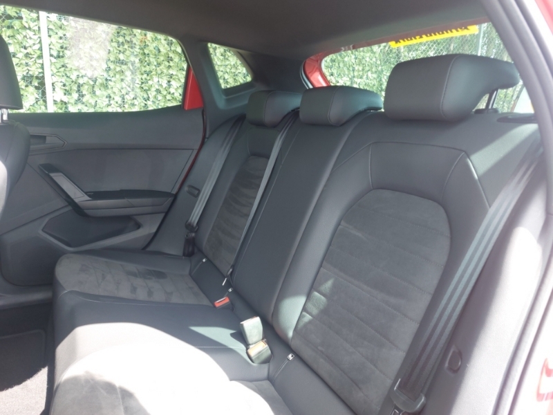 Seat Ibiza 1.0 Tsi 110 Xcellence SD23FGX Red #6