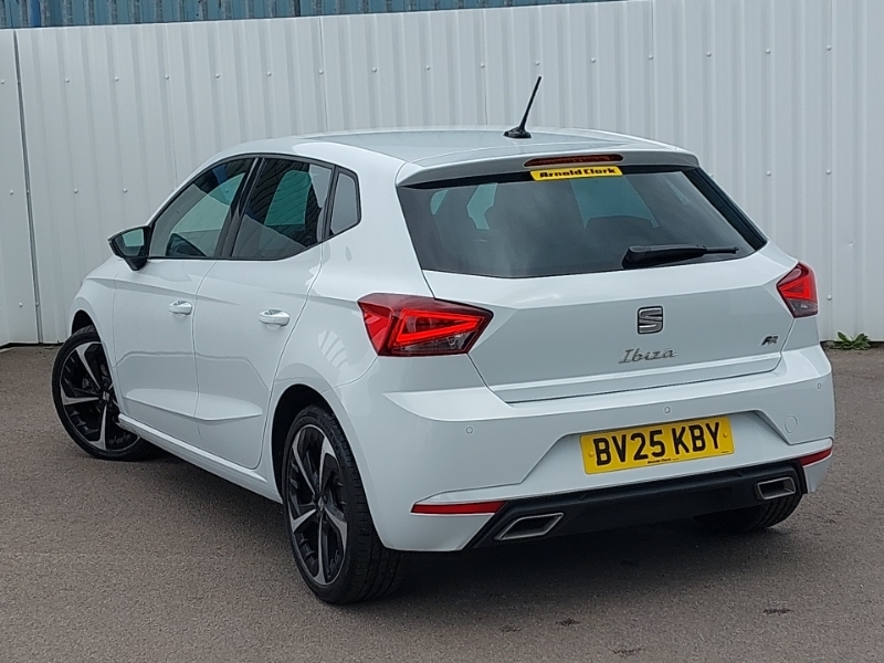 Seat Ibiza 1.0 Tsi 115 Fr Sport Dsg BV25KBY White #2