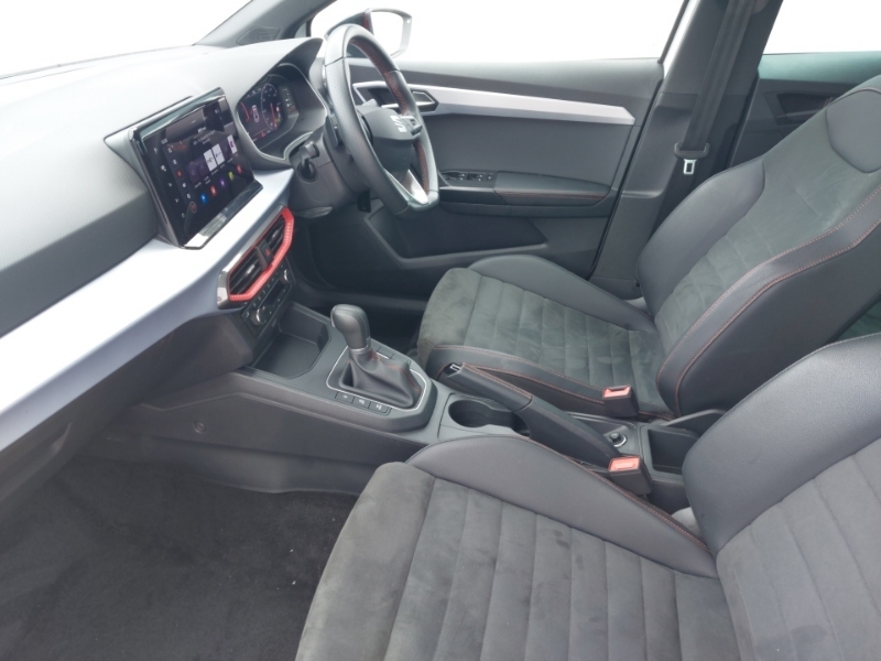 Seat Ibiza 1.0 Tsi 115 Fr Sport Dsg BV25KBY White #5