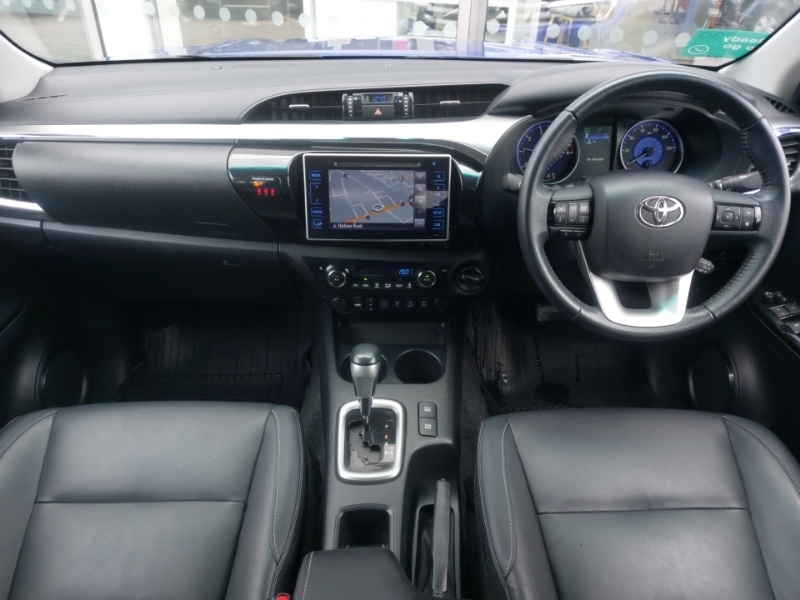 Toyota HILUX Invincible X Dcab Pick Up 2.4 D-4d Blue #3