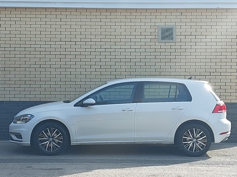 Volkswagen Golf 1.0 Tsi 110 Se Nav GM18WBP White #4