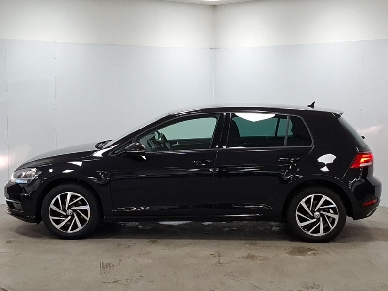 Volkswagen Golf 1.5 Tsi Evo 150 Match SA69XXY Black #4