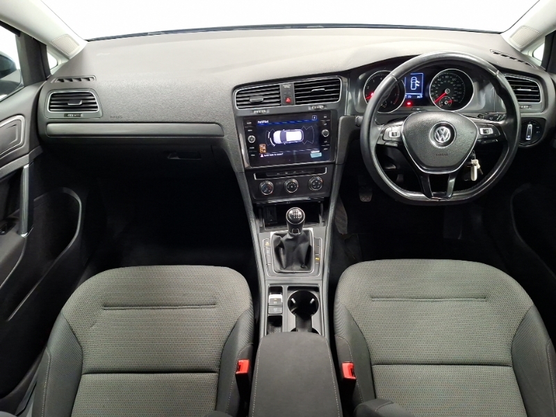 Volkswagen Golf 1.5 Tsi Evo 150 Match SA69XXY Black #3