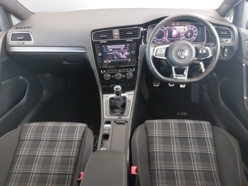 Volkswagen Golf 2.0 Tdi 184 Gtd SG18OZU White #3