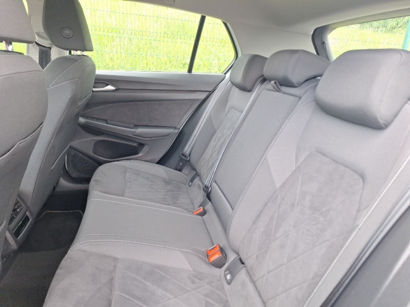 Volkswagen Golf 1.5 Etsi 150 Style Dsg SL23WZJ White #6