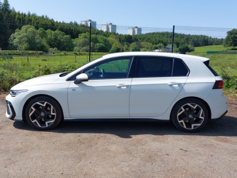 Volkswagen Golf 1.5 Tsi 150 R-line CA25LZF White #4