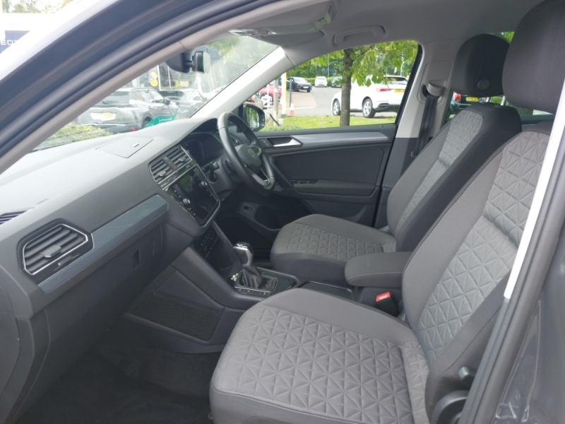 Volkswagen Tiguan 1.4 Tsi Ehybrid Life Dsg Grey #5