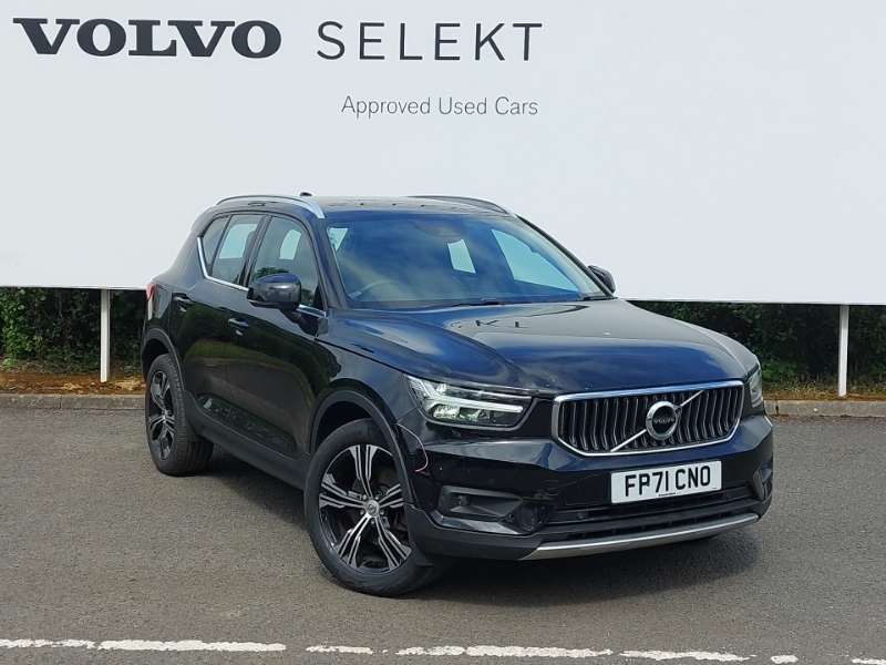 Volvo XC40 2.0 B4p Inscription Pro 7 Speed Black