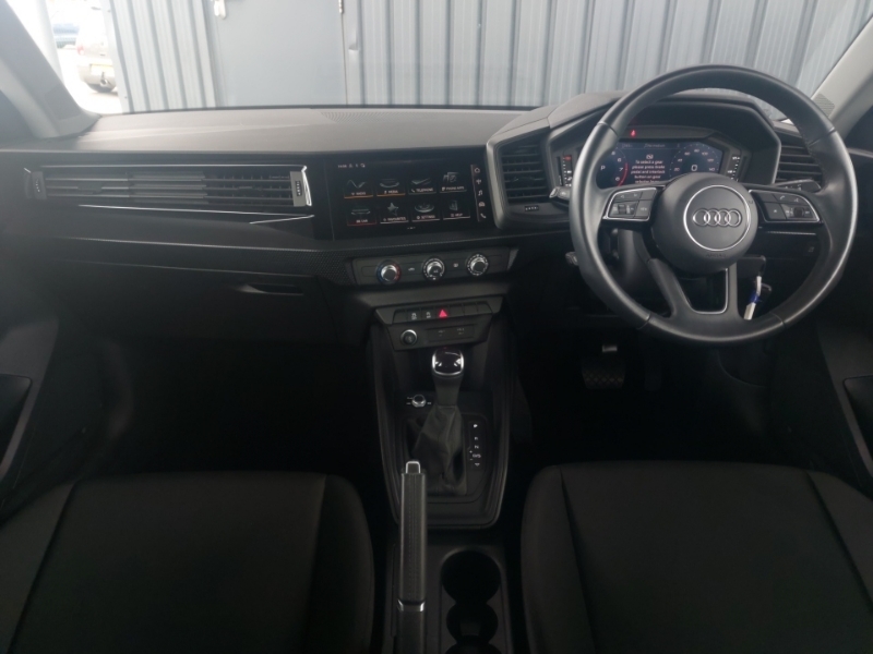 Audi A1 30 Tfsi 110 Technik S Tronic MW23WZG Black #3