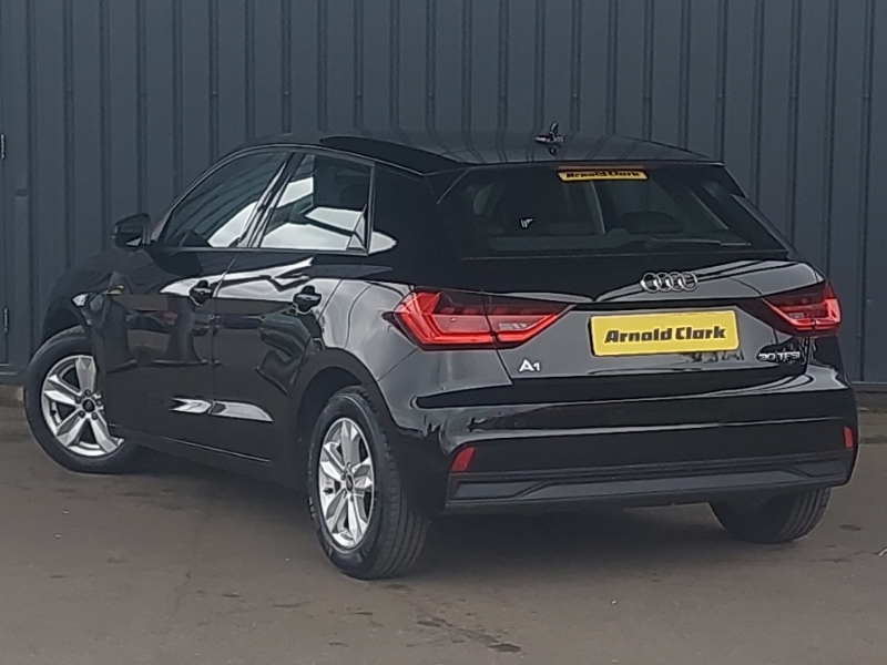 Audi A1 30 Tfsi 110 Technik S Tronic MW23WZG Black #2