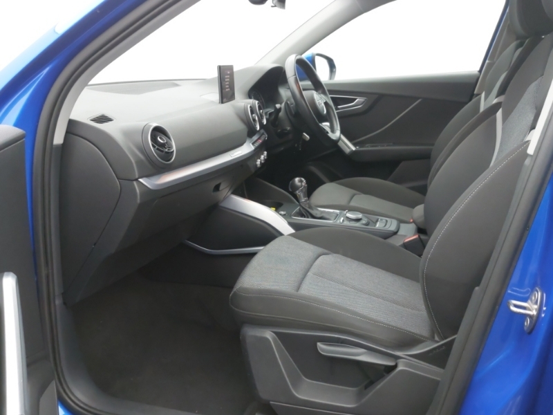 Audi Q2 1.4 Tfsi Sport S Tronic AP17WDL Blue #5