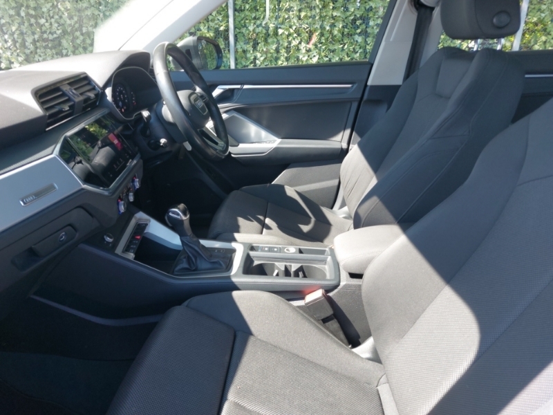 Audi Q3 35 Tdi Sport S Tronic CK21BHF Grey #5