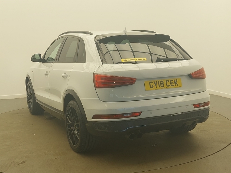 Audi Q3 2.0T Fsi Quattro Black Edition S Tronic White #2