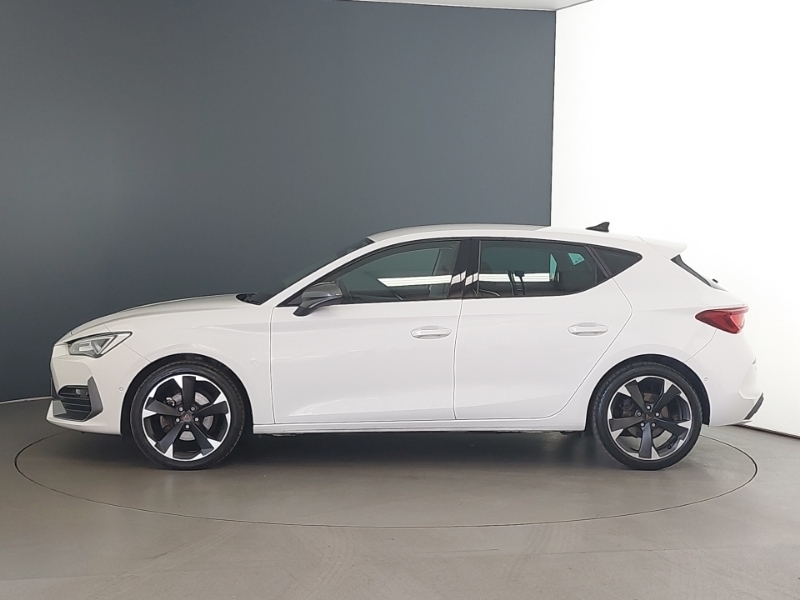 Cupra Leon 1.5 Tsi V1 YR24TNJ White #4